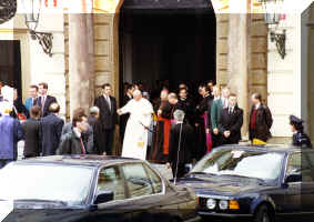 JP2_Prague.jpg (84981 bytes)